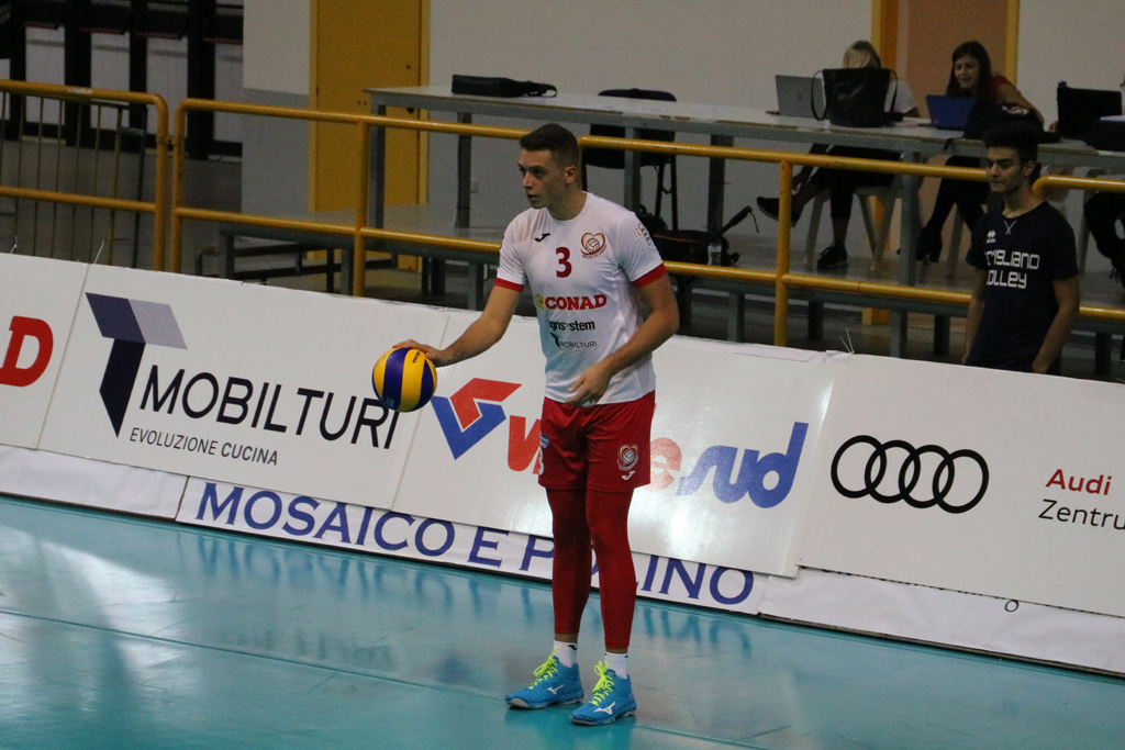 Volley, due sconfitte a inizio stagione per la Conad Lamezia