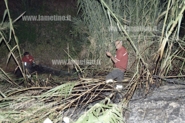 Lamezia: Incendio lungo il torrente Piazza
