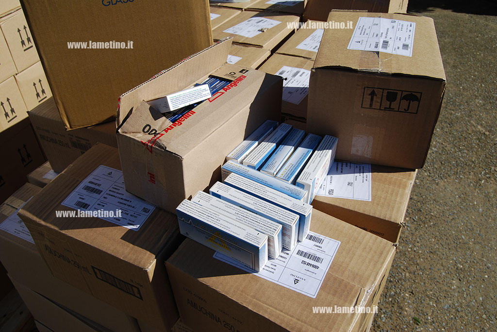 traffico-farmaci-17112015-12.jpg