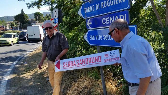 Comitato Trasversale delle Serre: in mancanza di segnaletica prevale il "fai da te"