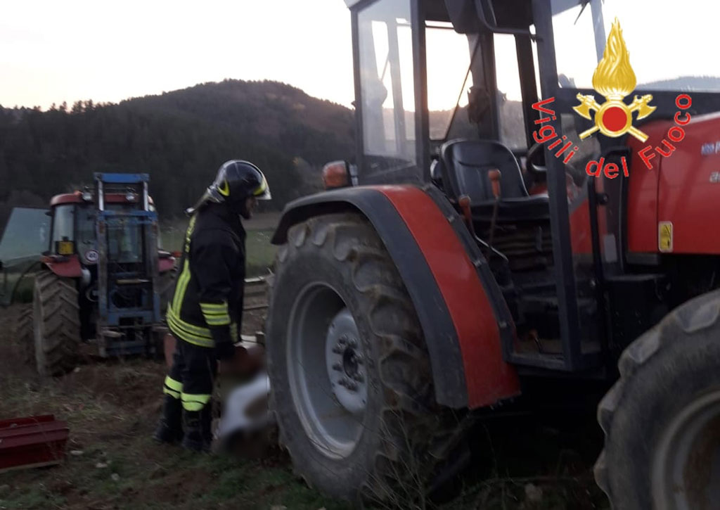 Giovane muore travolta da un trattore tra Pedace e Aprigliano, indagini