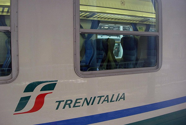 Regione, sottoscritto con Trenitalia il nuovo Contratto di Servizio