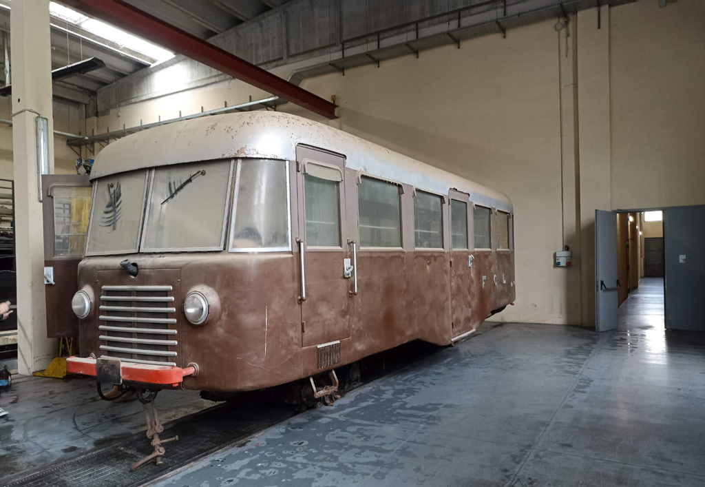 treno-4_f7fab.jpg