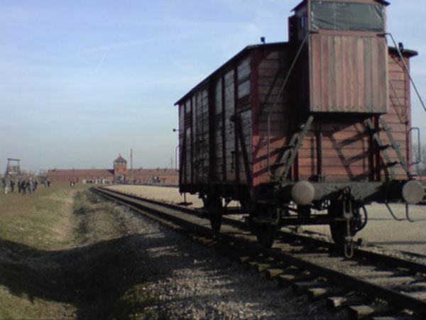 Lamezia: Giornata della Memoria, l' esperienza vissuta da un giovane lametino in visita ad Auschwitz