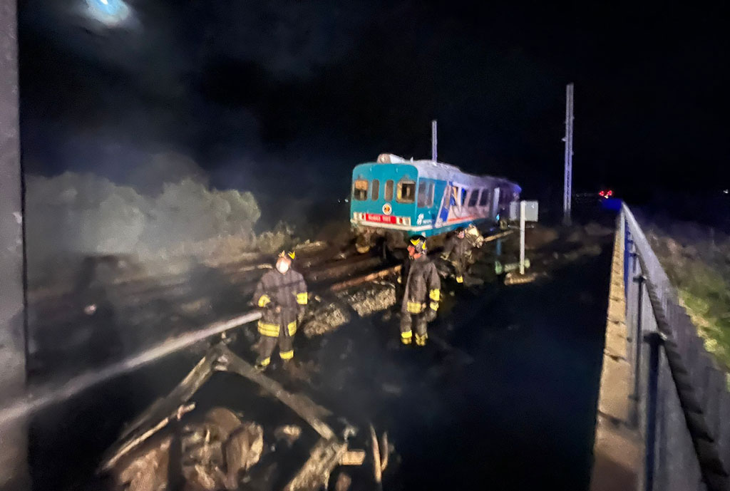 treno3-77dfb0584d15_e040d.jpg
