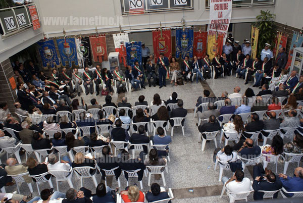 Lamezia: Sindaci, avvocati e associazioni insieme per dire no alla chiusura tribunale