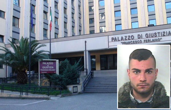 Lamezia: estorsione a famiglia marocchina, va ai domiciliari Antonio Saladino