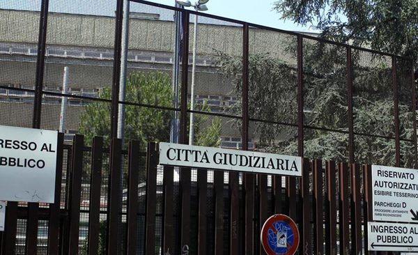 Mafia Capitale: intermediari clan Mancuso restano in carcere