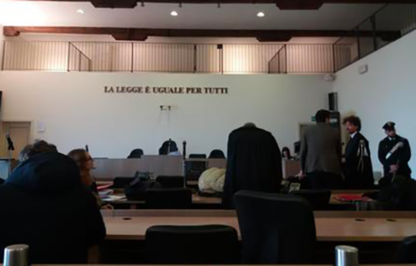 tribunale_17be7.jpg