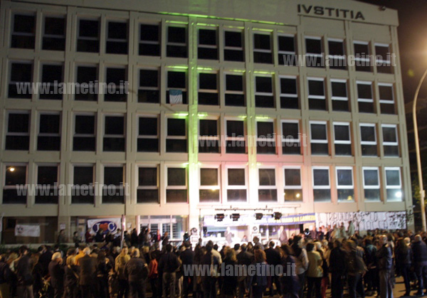 Lamezia: Continua la protesta contro chiusura Tribunale