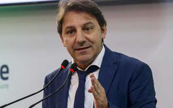 Inps, Tridico: "In Calabria migliaia di famiglie giovano del reddito di cittadinanza" 