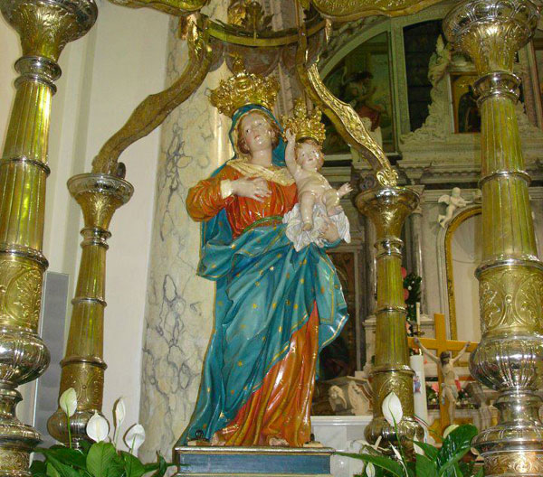 Conflenti: parrocchia Santa Maria Maggiore di Lamezia incorona Madonna di Visora