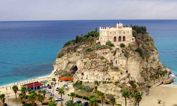 Primo maggio, Assoturismo: "Valori sotto le aspettative in Calabria"