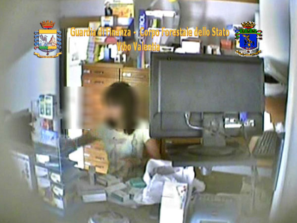 truffa-farmacia.jpg
