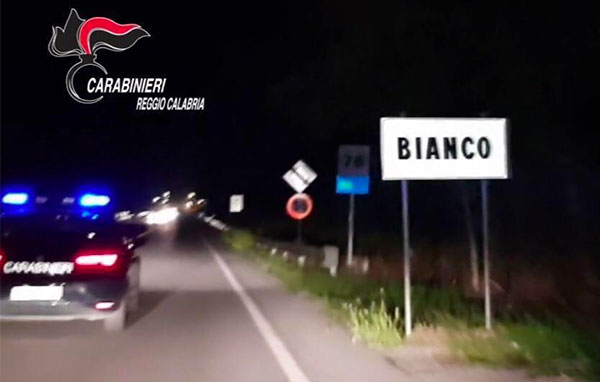 Truffe online, dieci persone denunciate dai carabinieri nella locride
