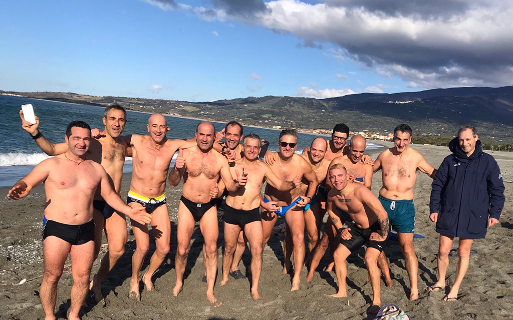 Lamezia, corsa e tuffo di inizio anno per l'Asd Nik Run For Nicholas Green