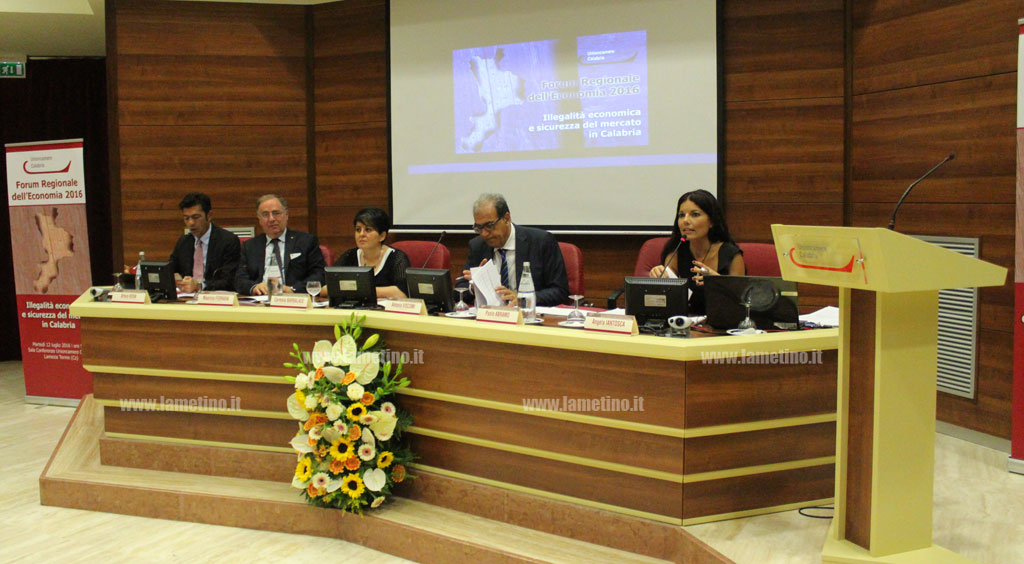 Lamezia: forum regionale dell’economia, “legalità come sinonimo di responsabilità”