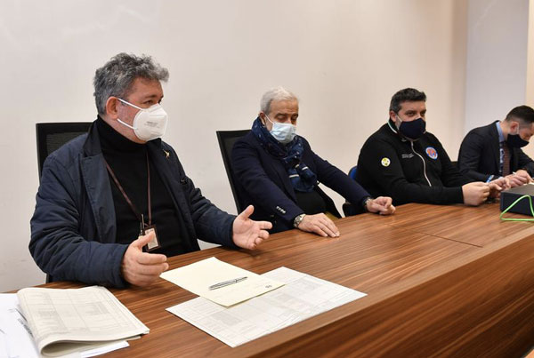 Vaccinazioni anti-Covid, l'Unità di crisi: “Aumentare la percentuale in tempi brevi” 