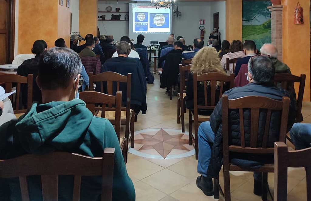 A Falerna corso di micologia con "I Briganti del Mancuso" e il "Gruppo Micologico Reventino Platania"