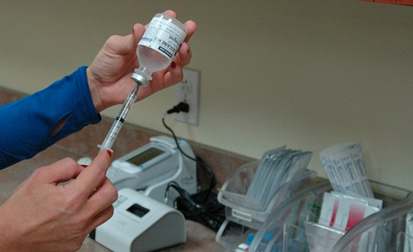 Lamezia, Nicotera su obbligo vaccinale alunni: “Asp non ha provveduto a inviare certificazioni alle scuole”