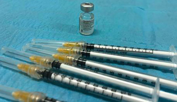 Vaccini, in Calabria nessuna dose per 33,5% della fascia 12-19 anni