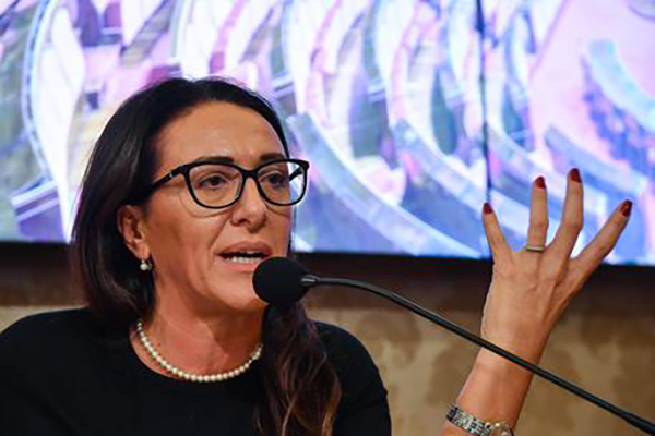 Presidente della commissione femminicidio Valeria Valente in Calabria per una due giorni di incontri e formazione