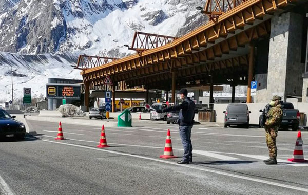 valle-aosta-020201.jpg