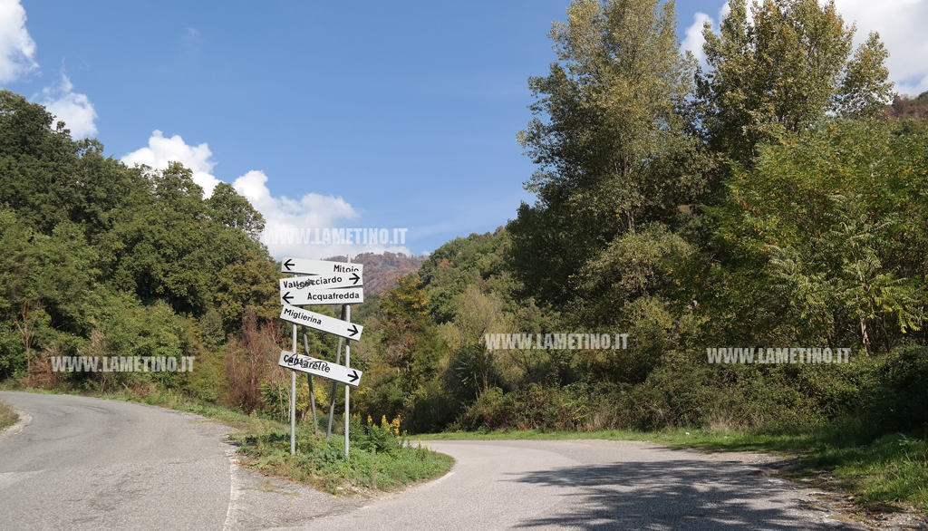 Lamezia, rischio frana: chiusa strada comunale Caronte-Acquafredda