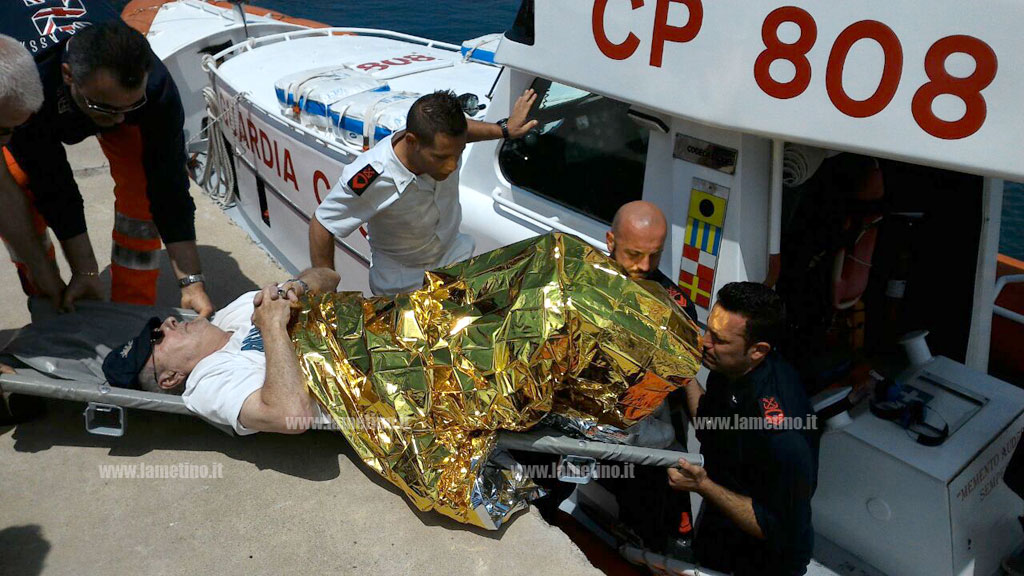 Soccorso velista americano a Tropea