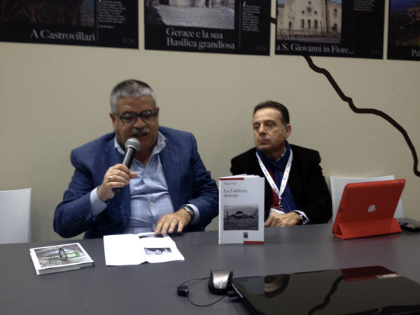 Calabria: Salone del Libro, presentato volume "La Calabria Dolente"