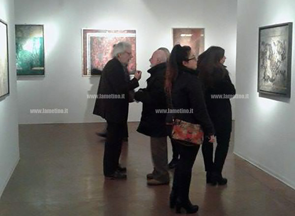 Lamezia, inaugurata mostra “La Ragione dell’INFORMALE” di Alberto Badolato