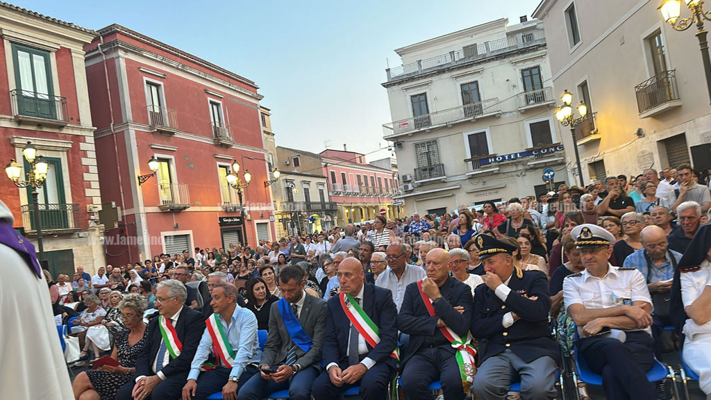vescovo-2025-07-20-alle-20.23.40_edca2.jpg
