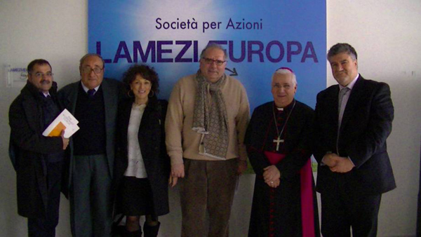 Lamezia: Visita pastorale del vescovo Cantafora alle imprese in area industriale