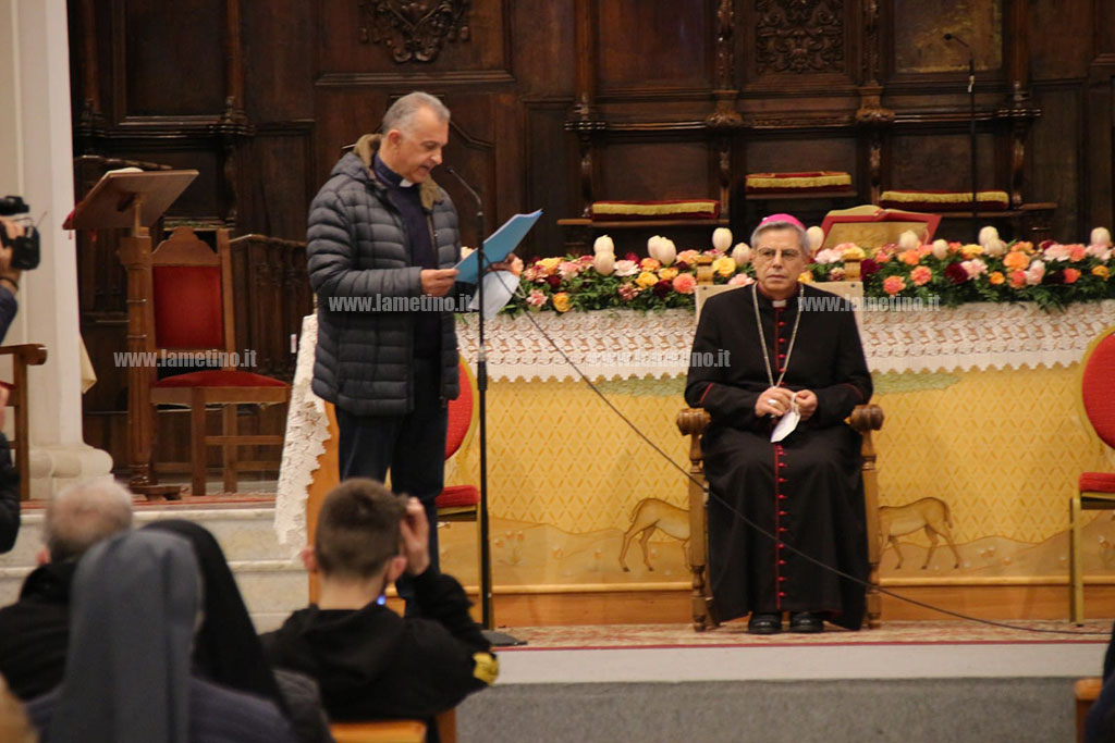 vescovo-lascia-lamezia-234222d84f93e_97bcf.jpg
