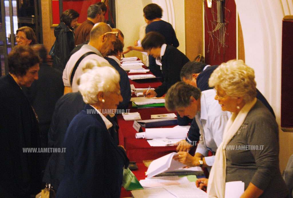 vescovo_teatro3_161015.jpg