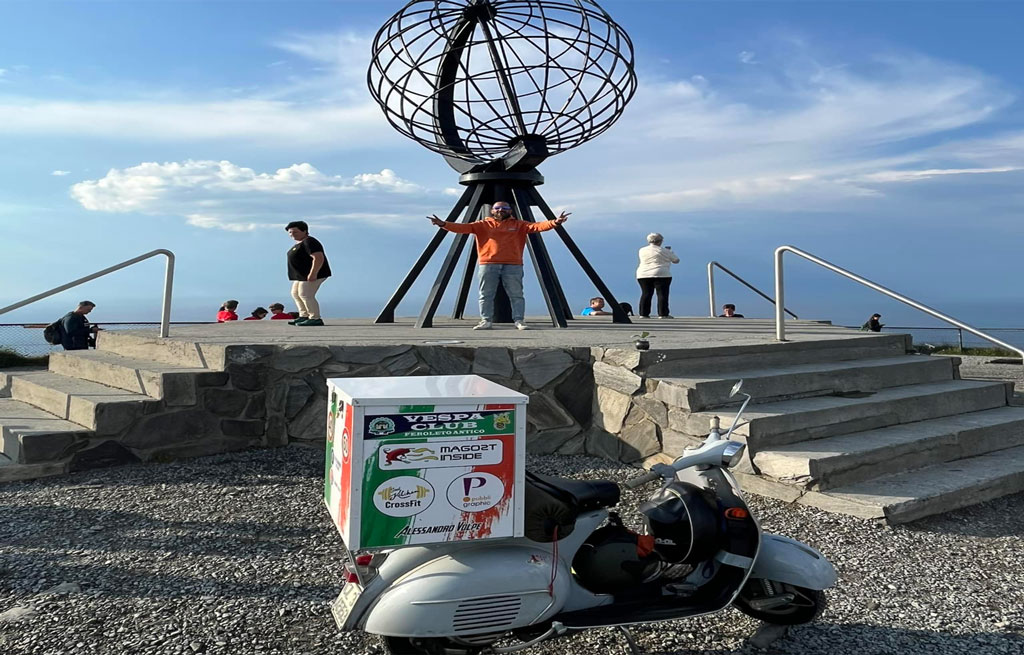 vespa-capo-nord-alessandro-volpe-lamezia_1cfc5.jpg