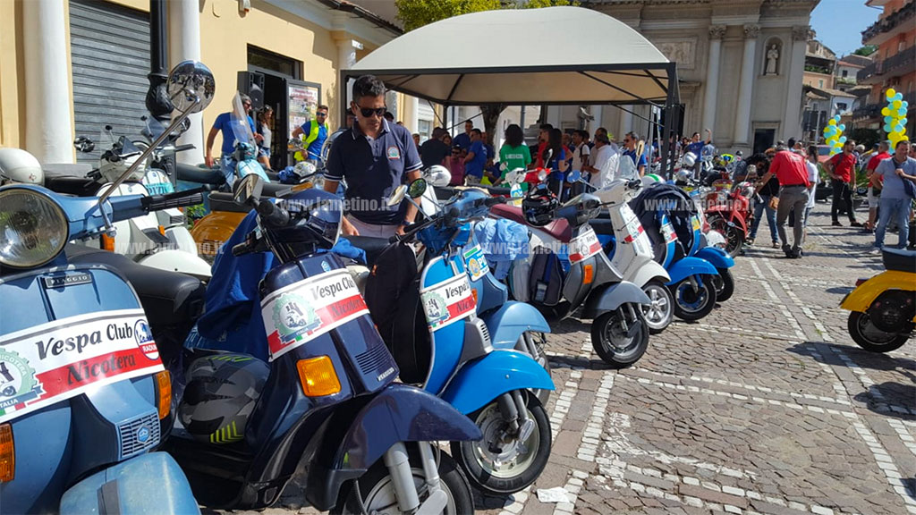 vespecuringafoto02092018.jpg