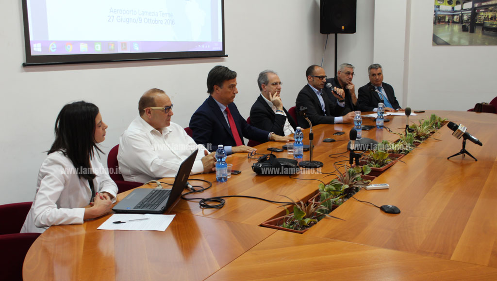 Lamezia: presentato in aeroporto progetto "Vetrina sul mondo" per promuovere eccellenze calabresi