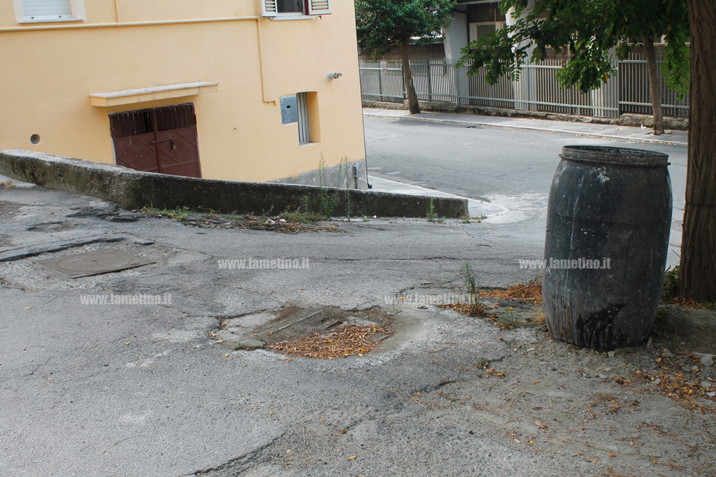 via-Grimaldi-sambiase-strada-5.jpg