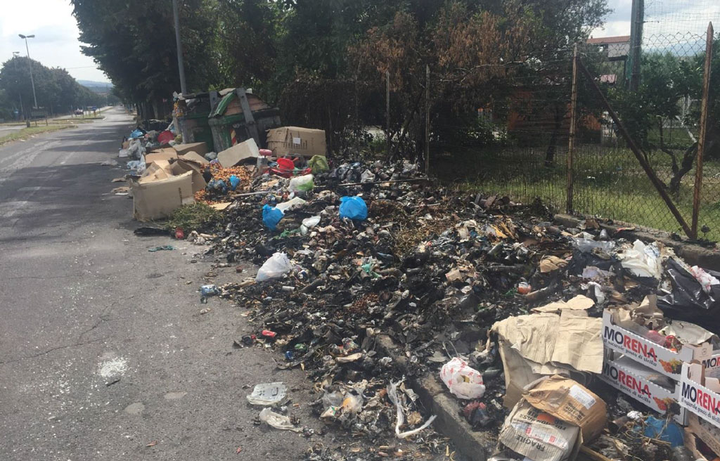 Lamezia, Mastroianni presenta esposto in Procura per mancata raccolta rifiuti