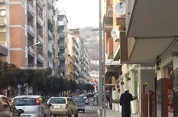 Lamezia, dal 12 settembre per venti giorni divieto di parcheggio su via XX settembre