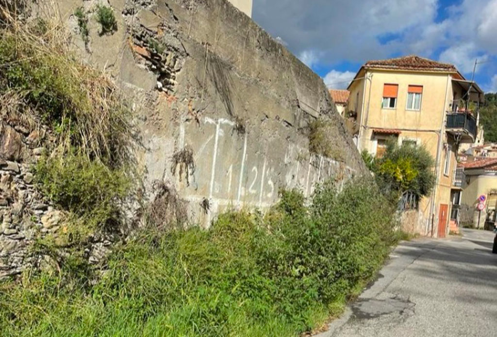 via-federico-II-lamezia_0b5a3.jpg