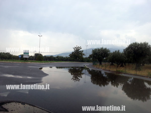 via-madre-teresa-di-calcutta-allagata-lamezia.jpg