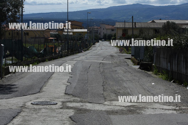 Lamezia: Strade dissestate, il commento del Sindaco e il bando per la manutenzione straordinaria