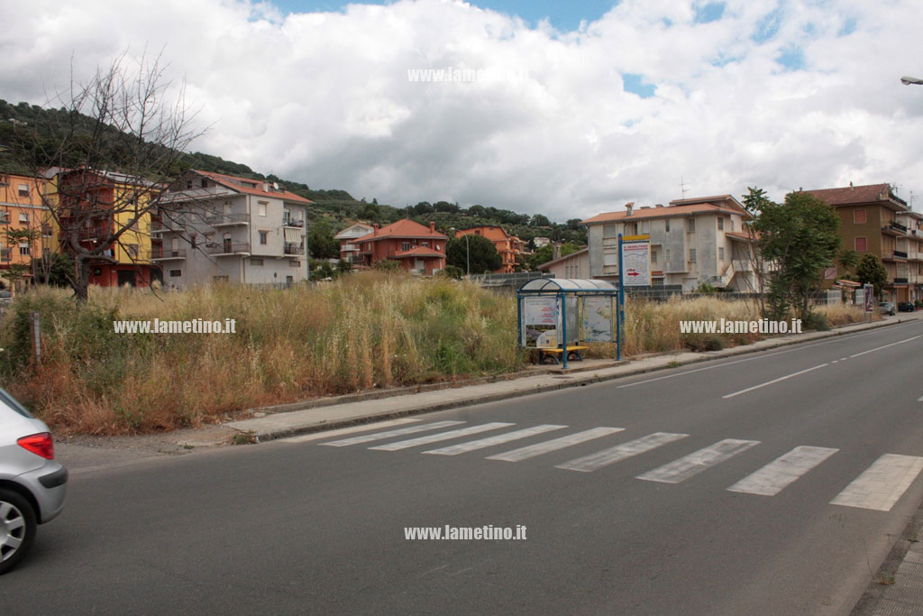 via-marconi-erbacce.jpg
