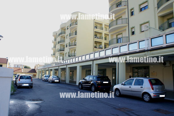 via-marconi-parcheggio-palazzo.jpg