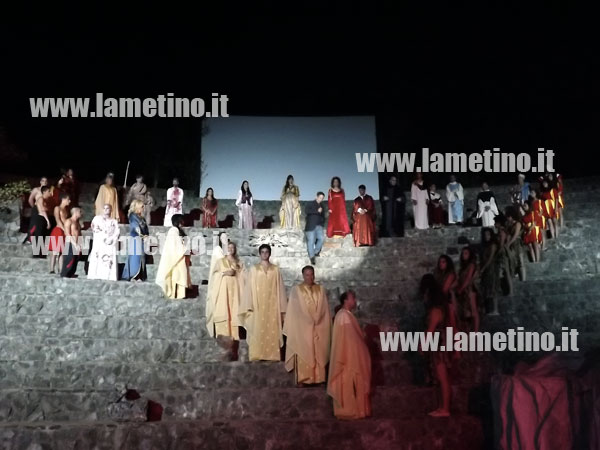 viaggio-di-dante-lamezia-scena-ter.jpg