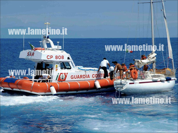 Calabria: Soccorsa al largo di Vibo imbarcazione in avaria
