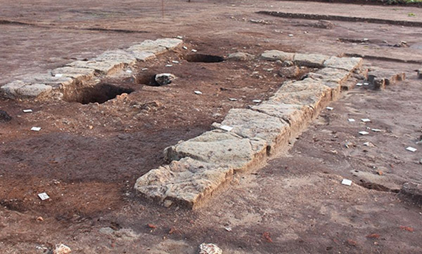 Raid vandalico al parco archeologico di Vibo Valentia, indagini in corso