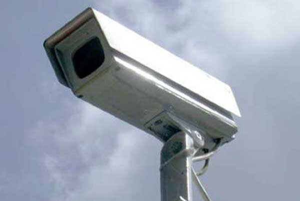 Decreto sblocca cantieri: telecamere in scuole e case anziani, la proposta in un emendamento